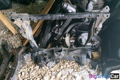 Подрамник хонда цивик 4д