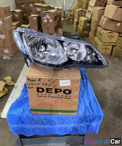 Фара правая honda civic 4D